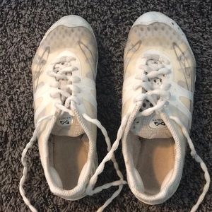 Nfinity cheer shoes